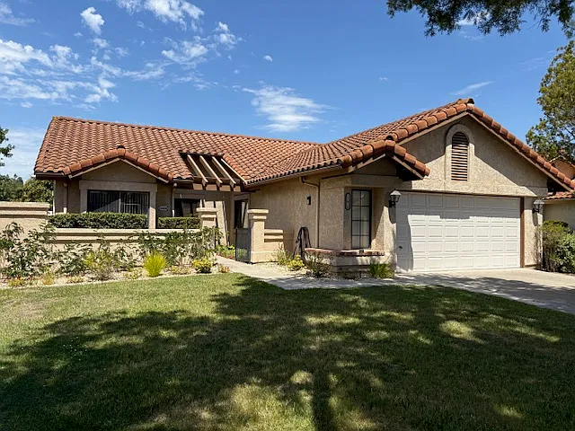 Charming Single-Story Cul-de-Sac Home with Lush Yard & Community Perks