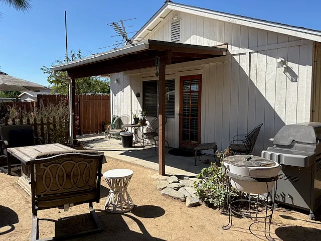 Stylish ADU with Garden Patio & Flexible Layout Near Old Poway Park