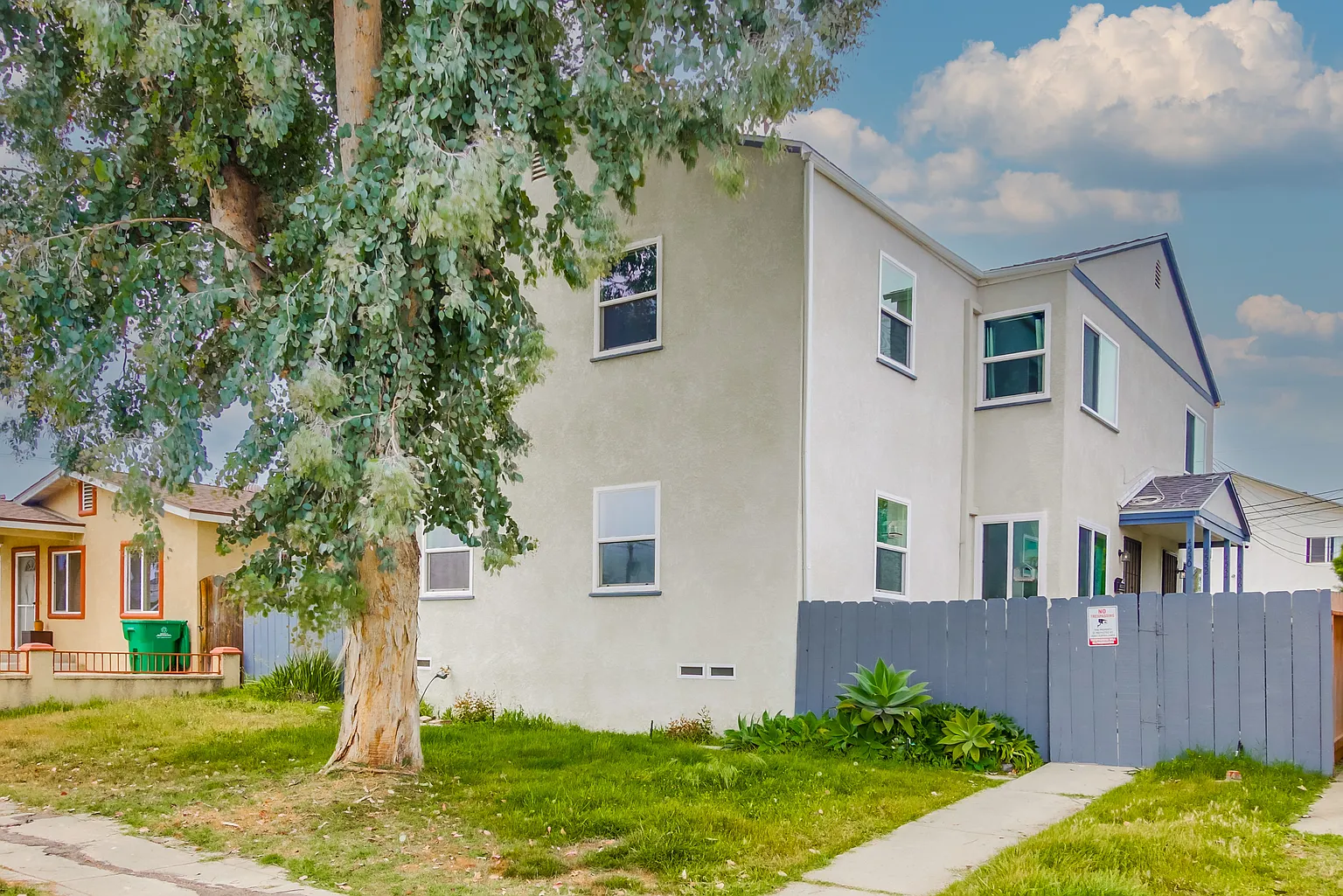 Updated 2-Bed Condo in Prime North Park – Washer/Dryer & Parking