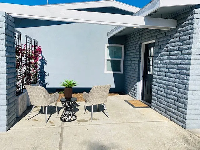 Remodeled 2BR ADU with Patios & Parking in Quiet Vista Neighborhood