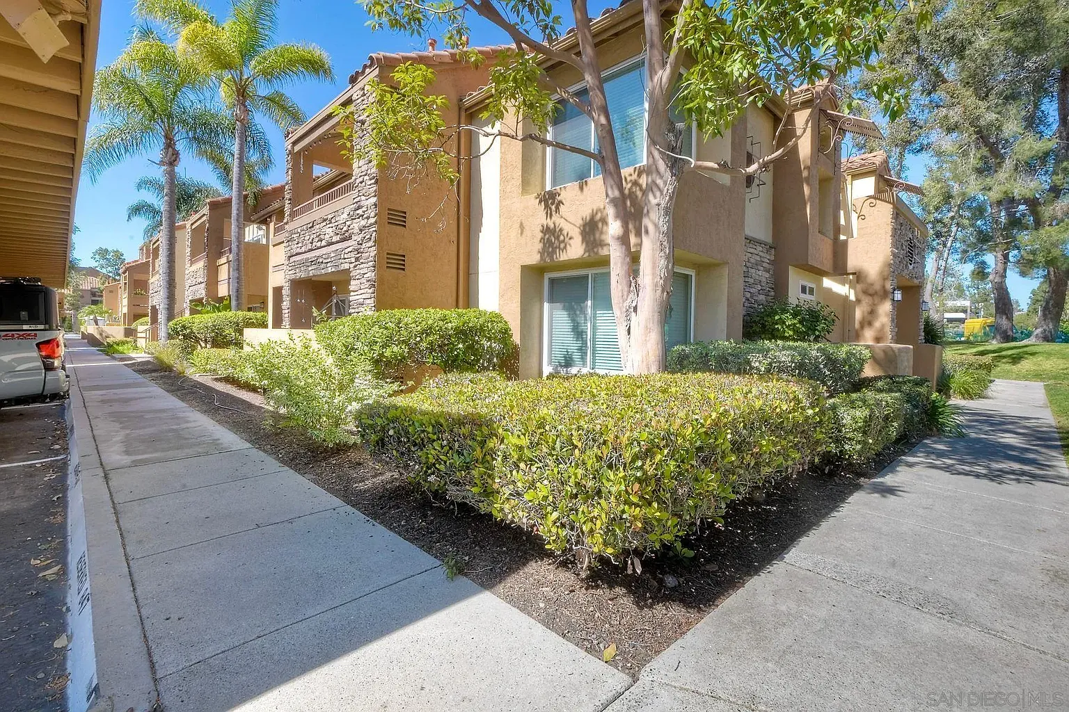 Move-In Ready Condo in Villa Taviana | Prime Rancho Bernardo Location